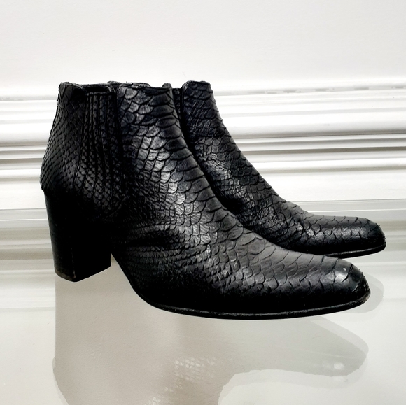 Free Lance Shoes Free Lance Paris Black Crocodile Print Leather Boots 1 Poshmark